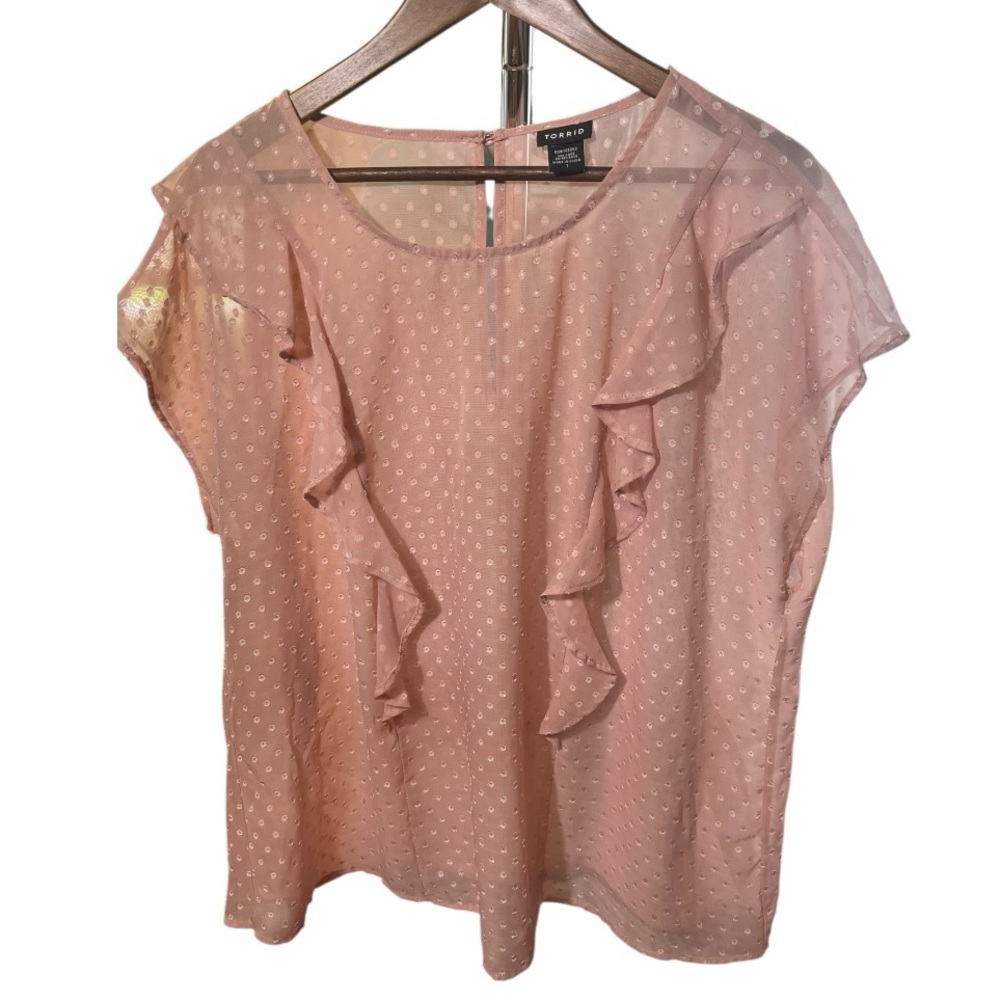 TORRID LIGHT PINK CHIFFON SHEER SWISS DOT RUFFLE BLOUSE SZ 1X - Picture 3 of 7
